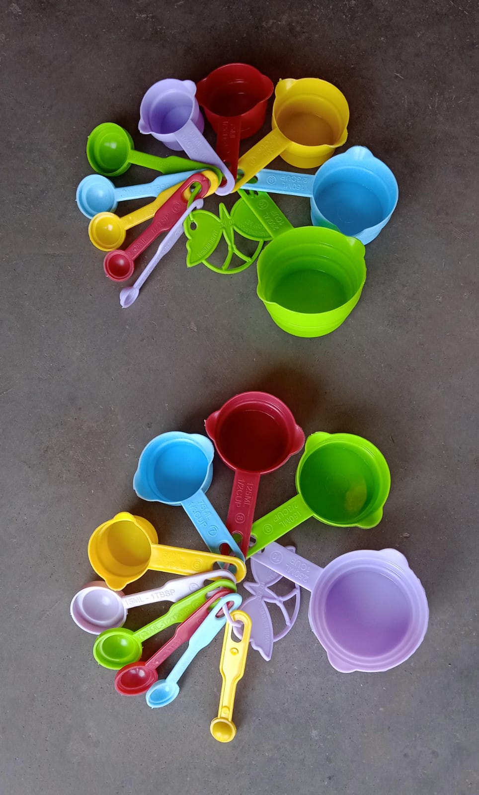 10Pcs Plastic Measuring Spoons and Cups Set for Home Kitchen Cooking.