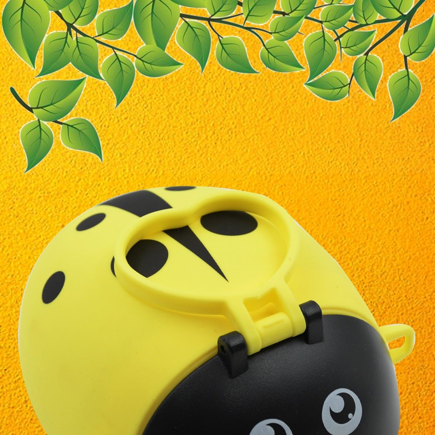 Cute Bug-Shaped Kids Water Bottle with Straw & Strap – Portable, 4-Wheel Design, Perfect for School & Return Gifts (1 Pc)