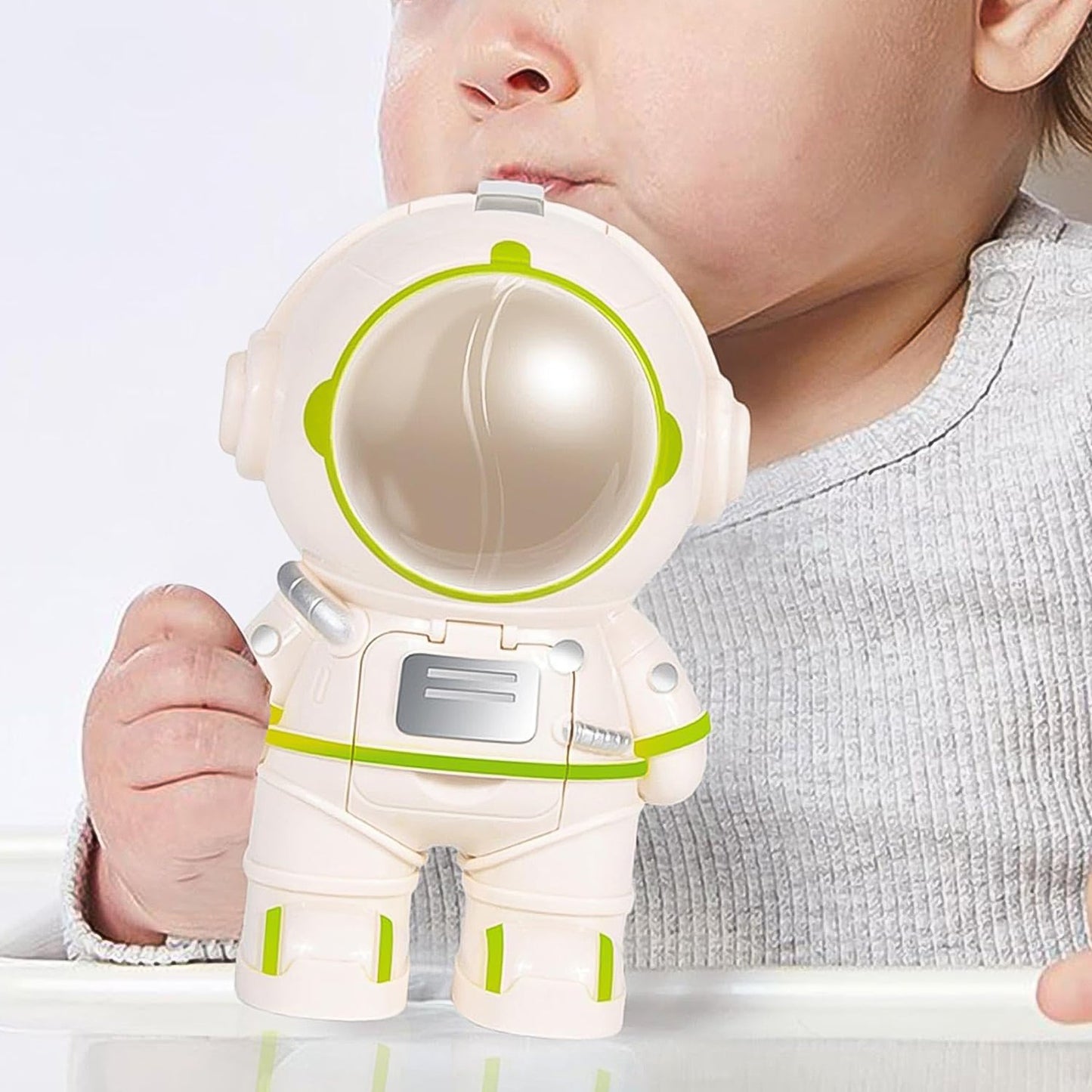 Front view of the fun astronaut sipper bottle, perfect for young adventurers.