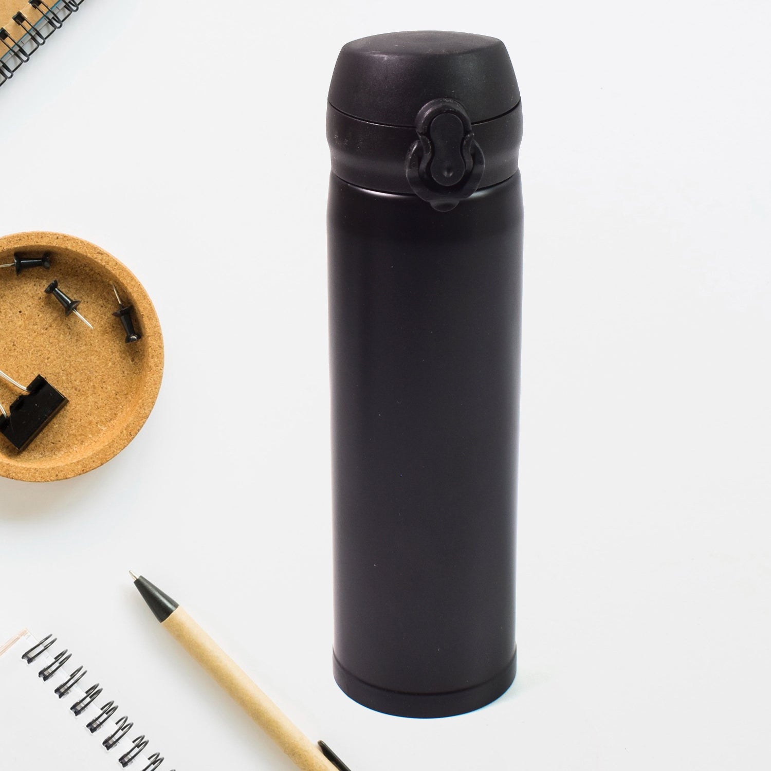 Group of colorful 500ml insulated water bottles for kids, ideal for daily use.
