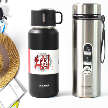 Stainless Steel Vacuum Insulated Water Bottle – 900ML Approx, Leak-Proof, Wide Mouth with Hanging Strap (Mix Color)