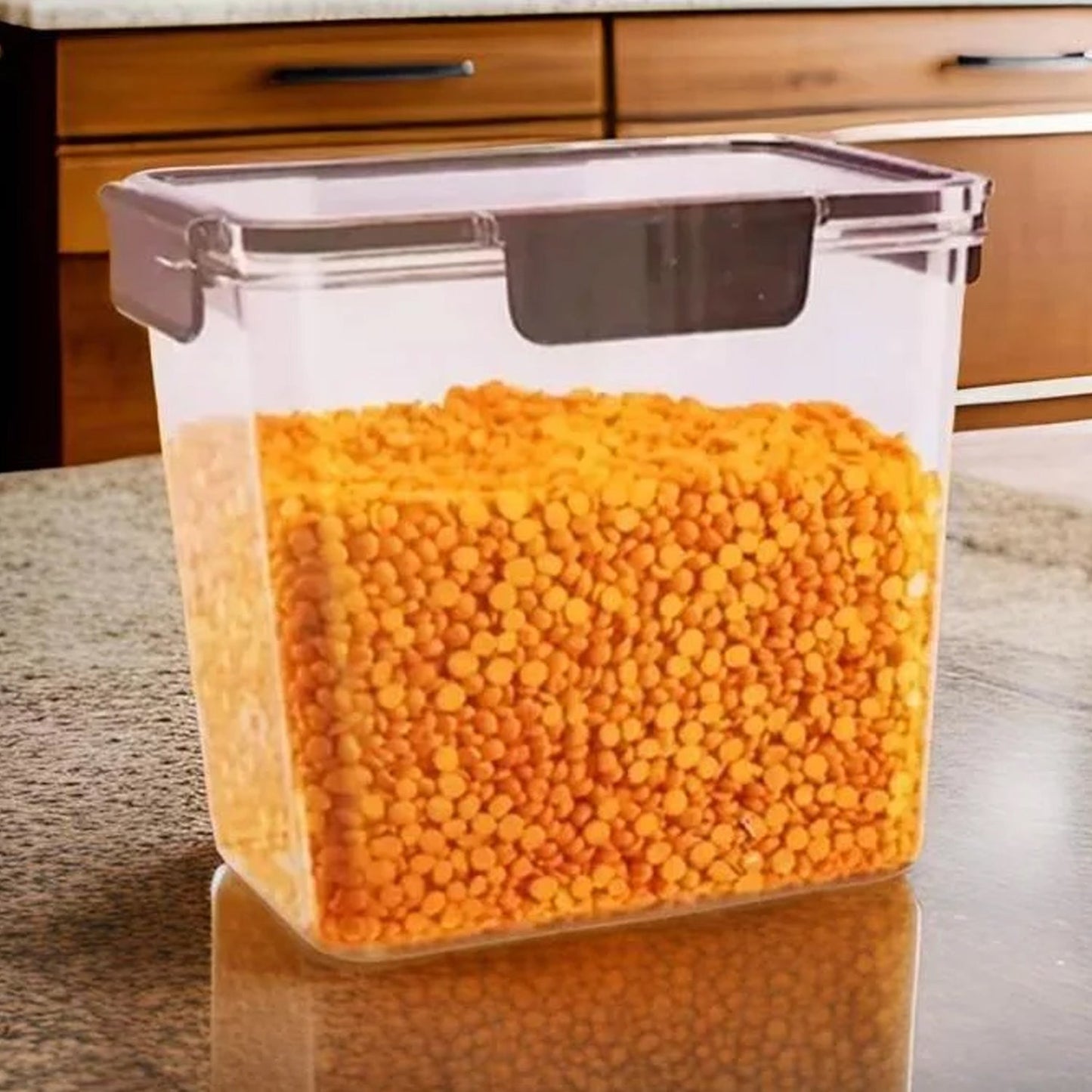 Pure seal snap lid ensuring leak-proof storage in plastic food container