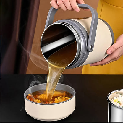 Open portable food warmer showing its spacious 2L capacity and removable liner.