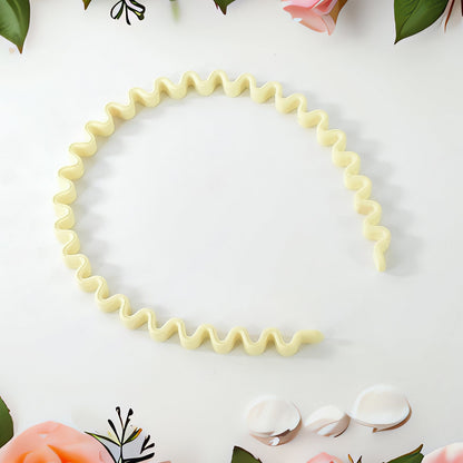Smooth plastic comb headband suitable for all hair types