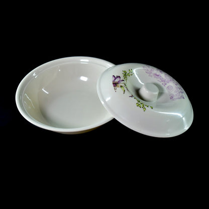 Elegant and functional 32-piece plastic dinner set for serving food.