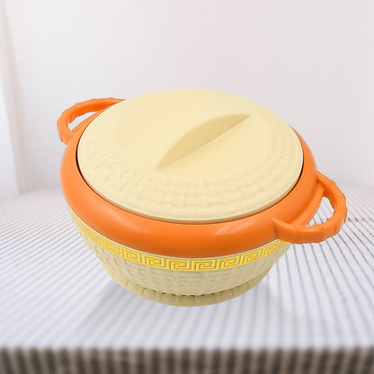 800ml insulated hot pot displaying its heat retention features.