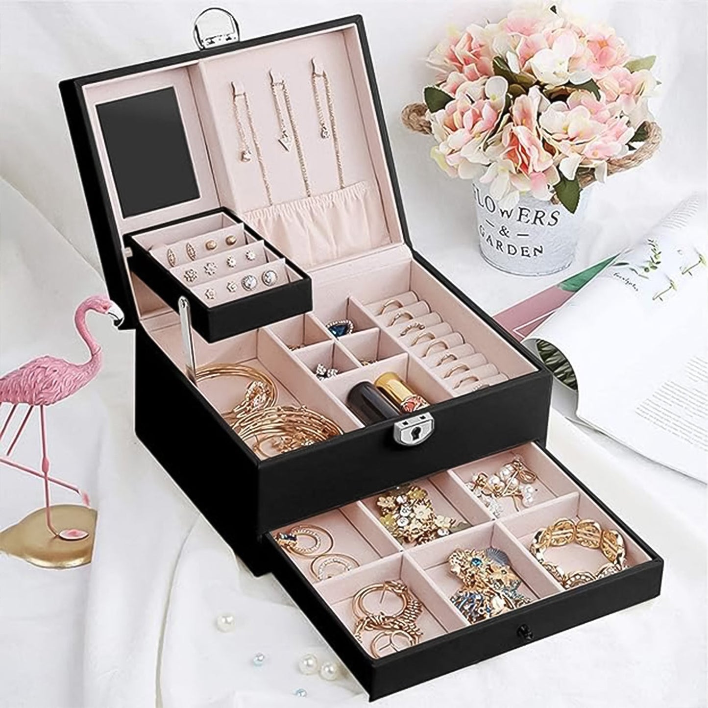 Detail of the Jewellery Organizer Box with necklace hooks and elastic pocket.