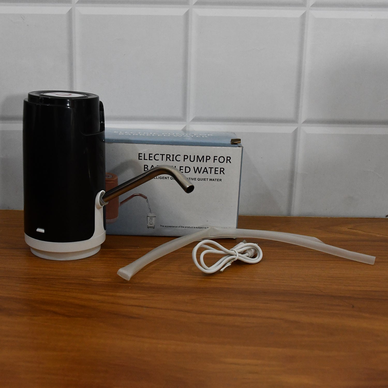 Electric automatic dispenser pump with food-grade suction tube for clean water