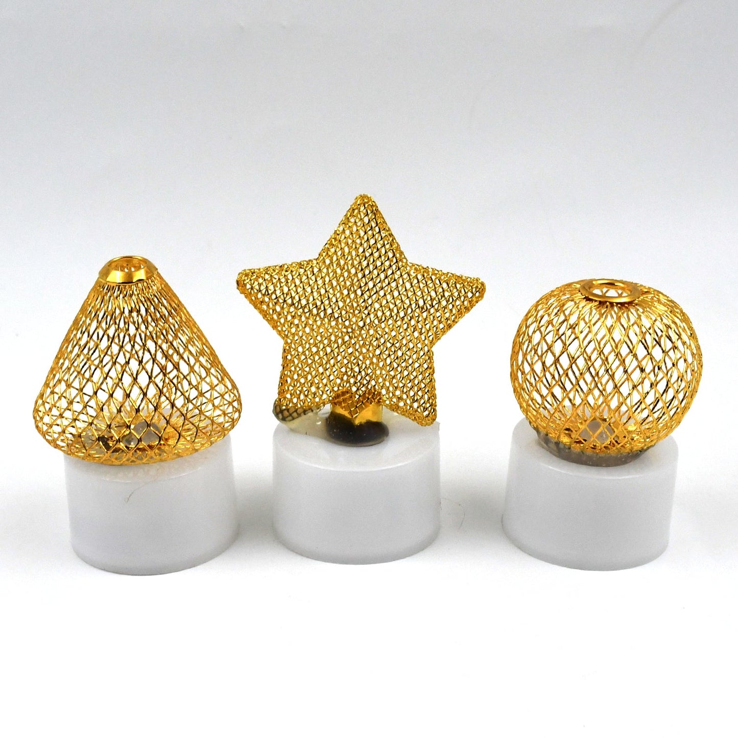 Packaging for the three-piece flameless LED candle set, highlighting product features.