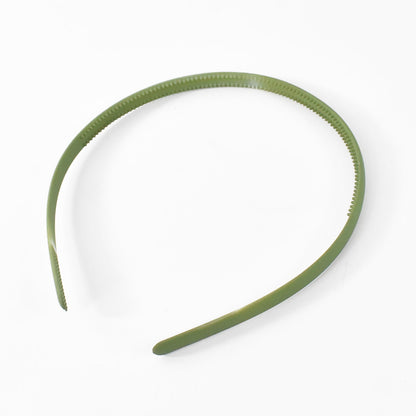 Comfortable comb plastic hairband for everyday wear
