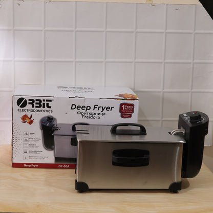 Full view of Orbit 2000W heavy duty electric deep fryer unit