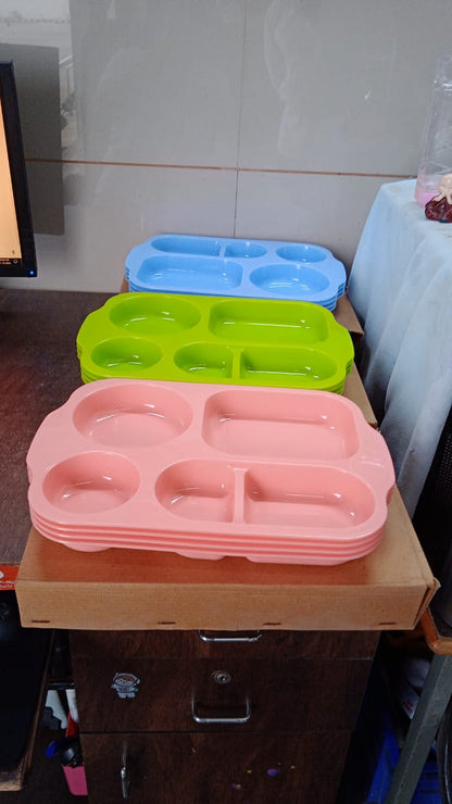Single unbreakable 5-compartment plate demonstrating its sturdy flexibility.