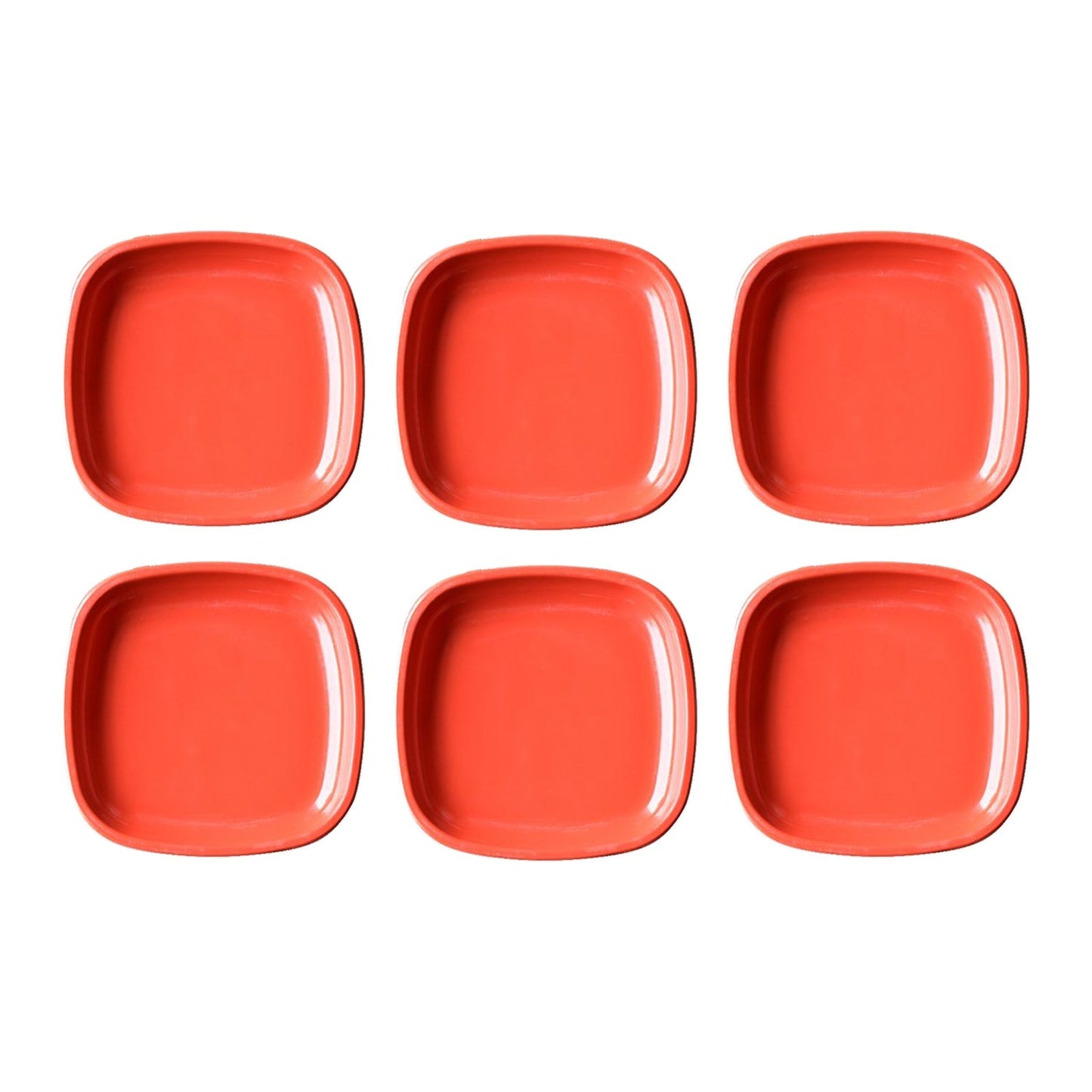 Convenient and durable microwave safe quarter plates for Indian kitchens.