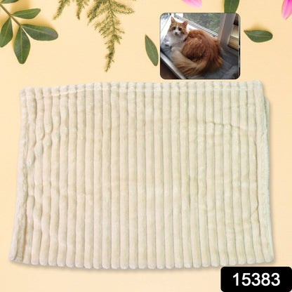 Warm coral velvet pet blanket for cats and dogs with attractive prints