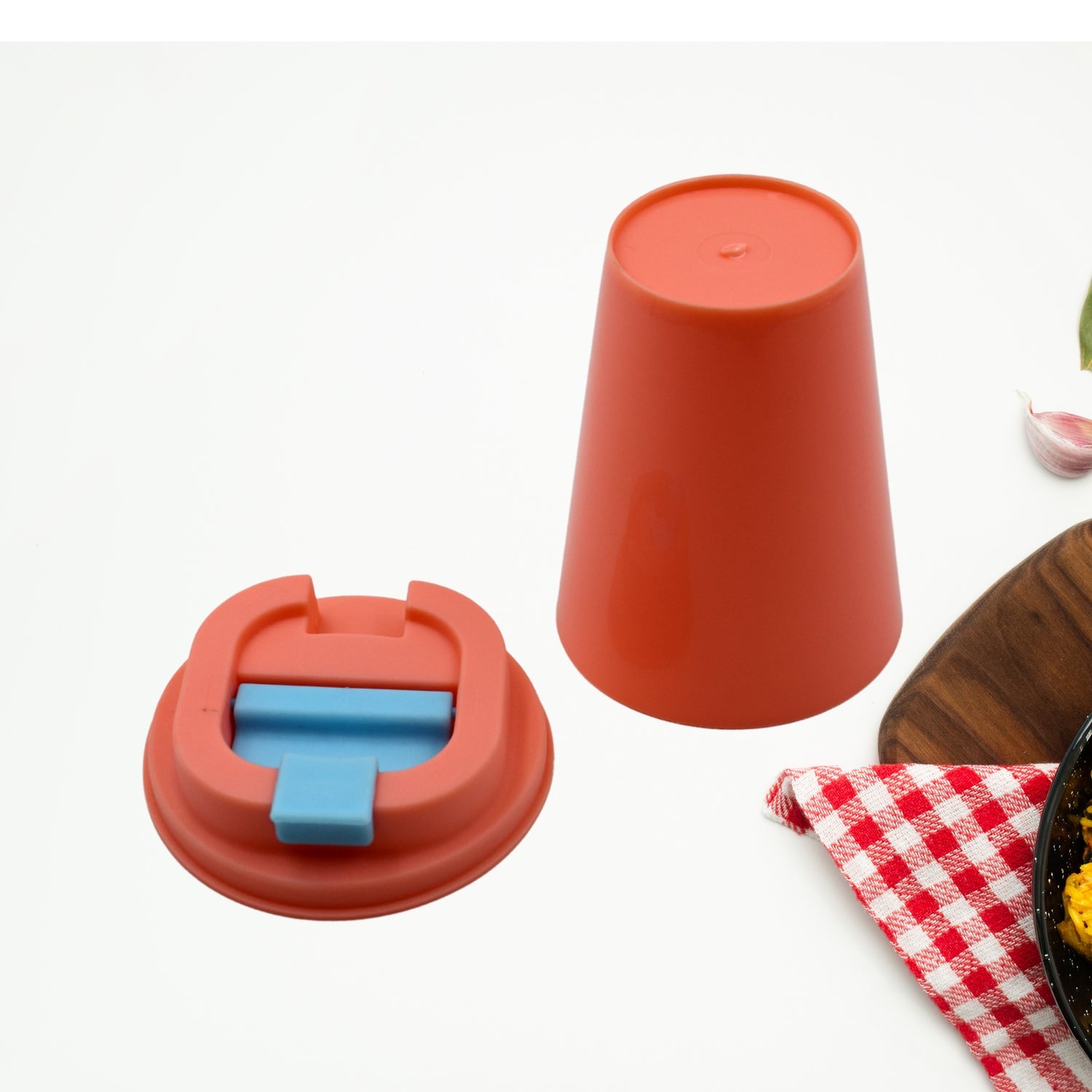 Home and office plastic coffee cup from Trekola, portable with appreciation design.