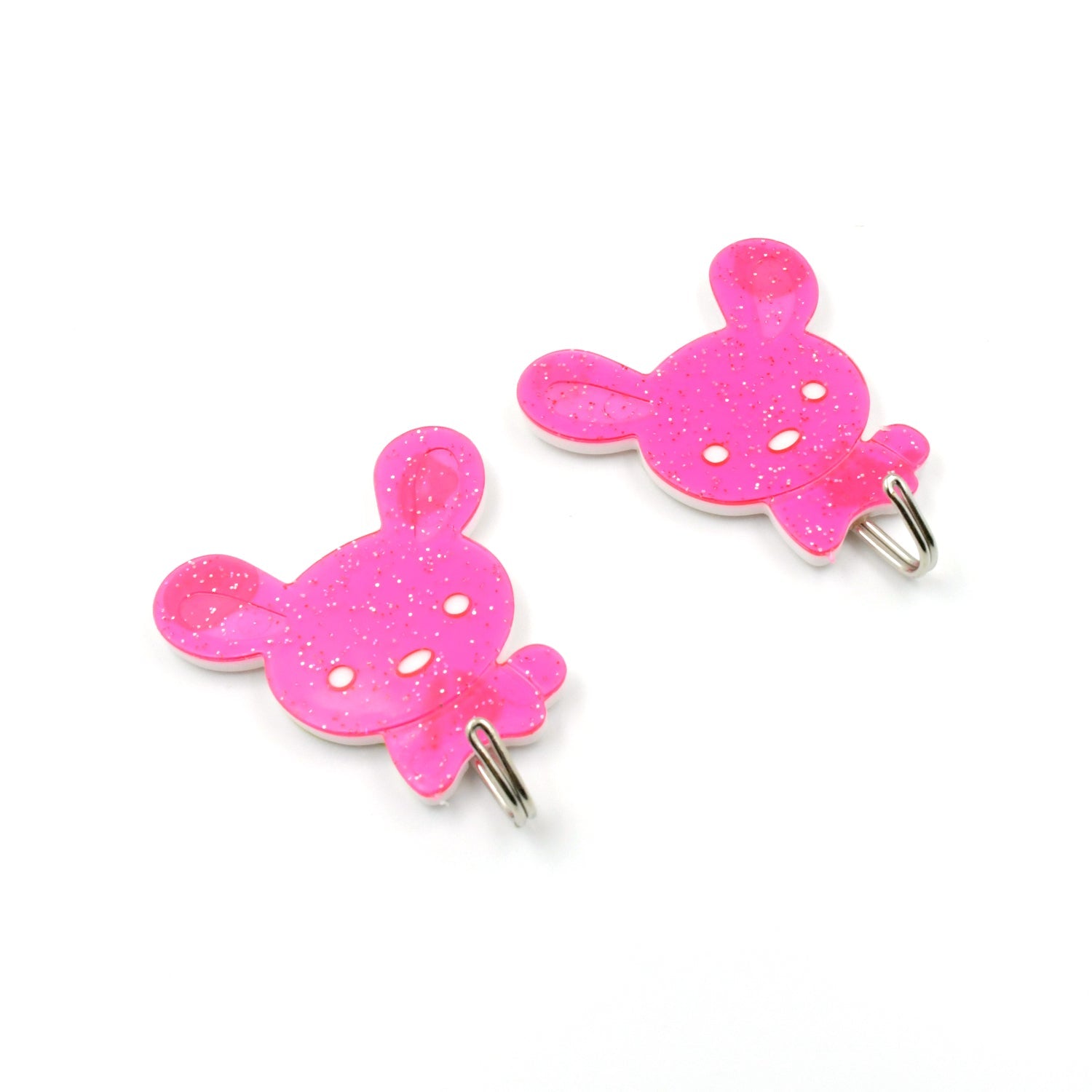 Close-up of the durable ABS plastic wall hooks with a 2kg load capacity.