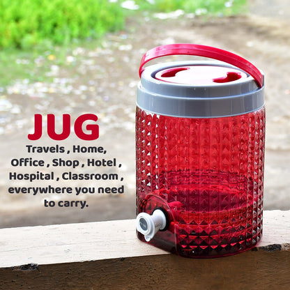 Plastic jug showcasing its 4500ml capacity and diamond-cut texture.