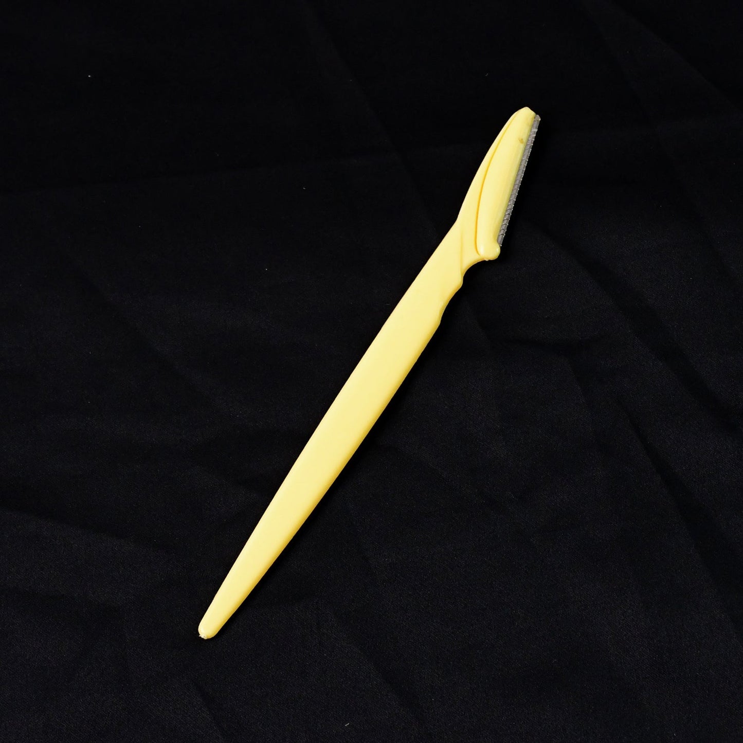 Sharp Brow Razor designed for gentle and precise facial hair grooming
