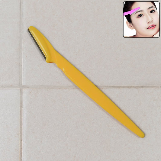 Facial Eyebrow Razor showing precise trimming for flawless grooming