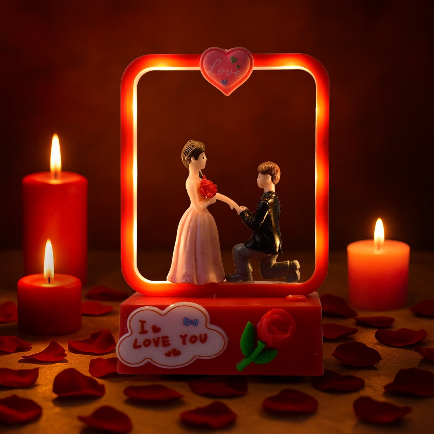 Decorative romantic LED night lamp featuring couple figurine