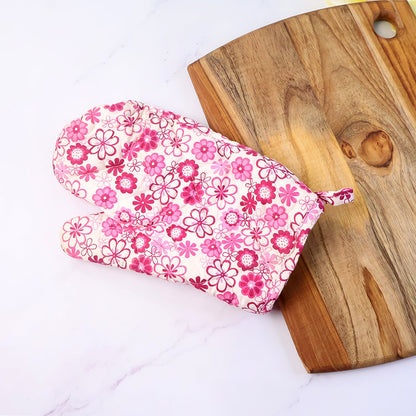 Thickly cushioned pot holder with a matching designer print.